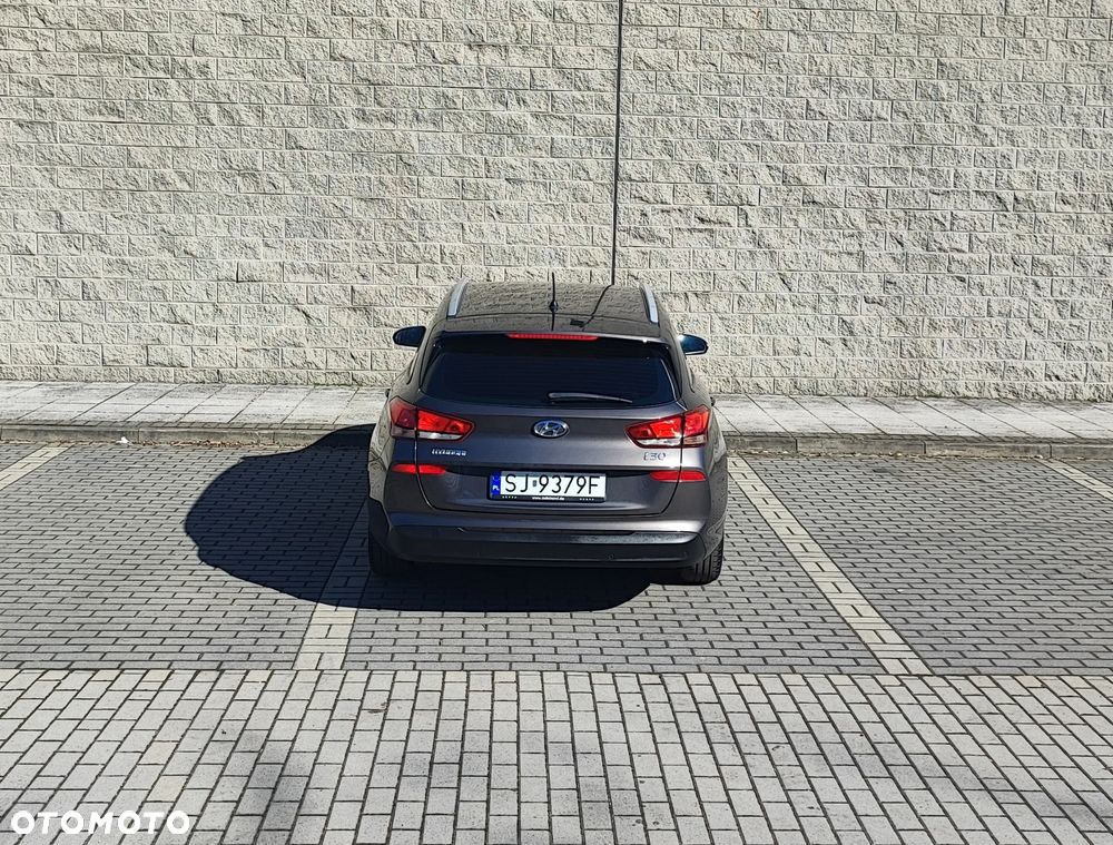 Hyundai i30 - 17