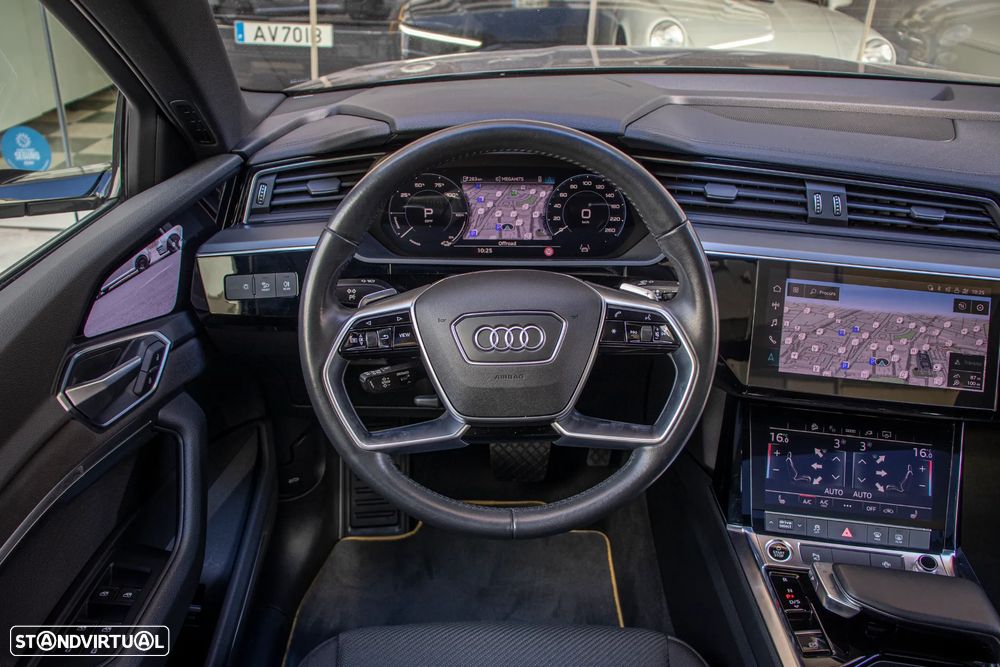 Audi e-tron 55 quattro S line - 15