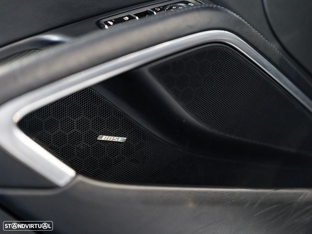 Porsche 911 (991) Turbo S Cabriolet - 50