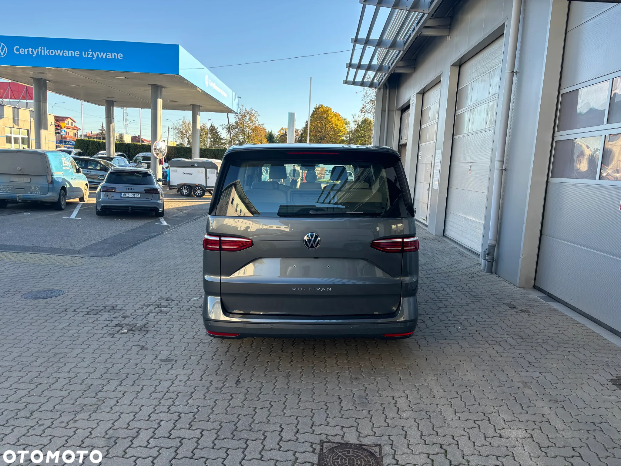Volkswagen Multivan 2.0 TSI L2 Life DSG - 4
