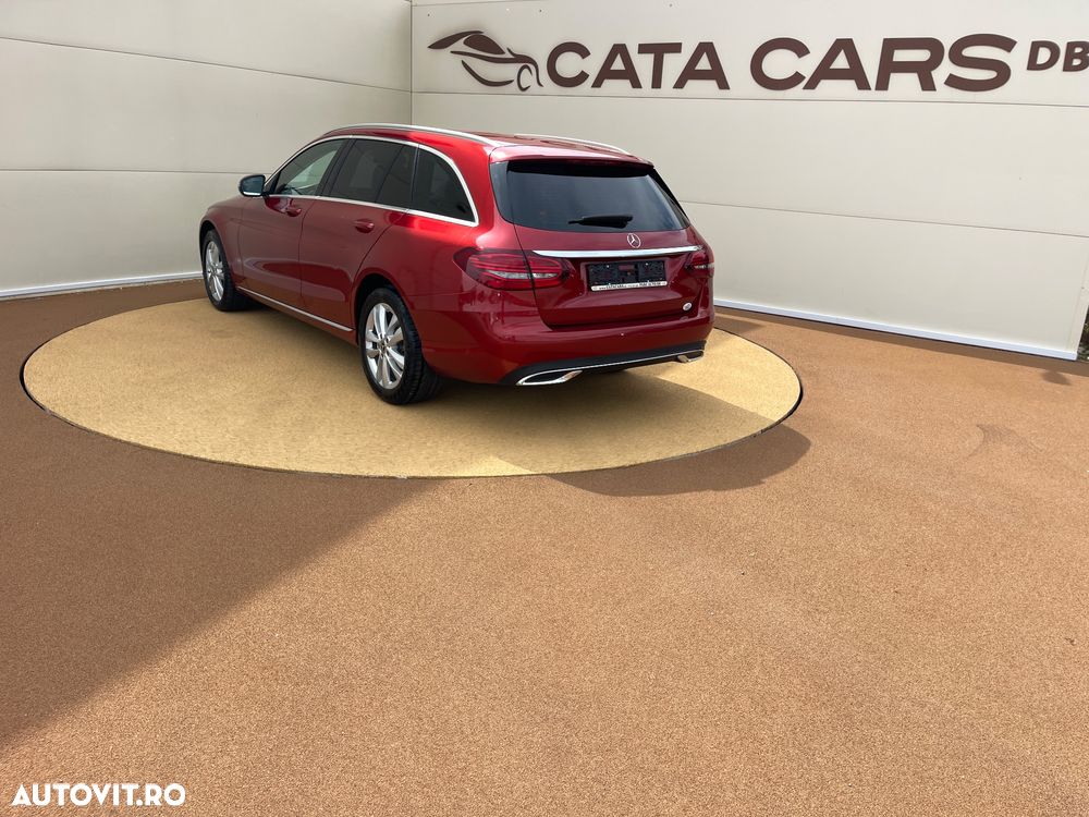 Mercedes-Benz C 220 d 4Matic 9G-TRONIC Avantgarde - 10