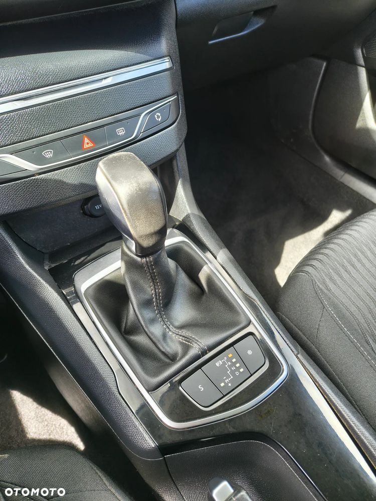 Peugeot 308 BlueHDi 120 EAT6 Stop & Start Active - 12
