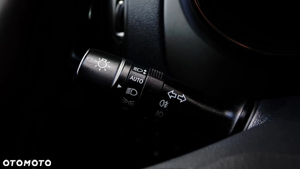 Kia Rio 1.4 Dream Team Edition - 13