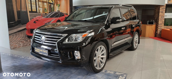 Lexus LX 570 Omotenashi