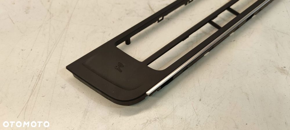 RAMKA OBUDOWA JEDNOSTKI MMI AUDI A6 C7 4G1863263C - 2