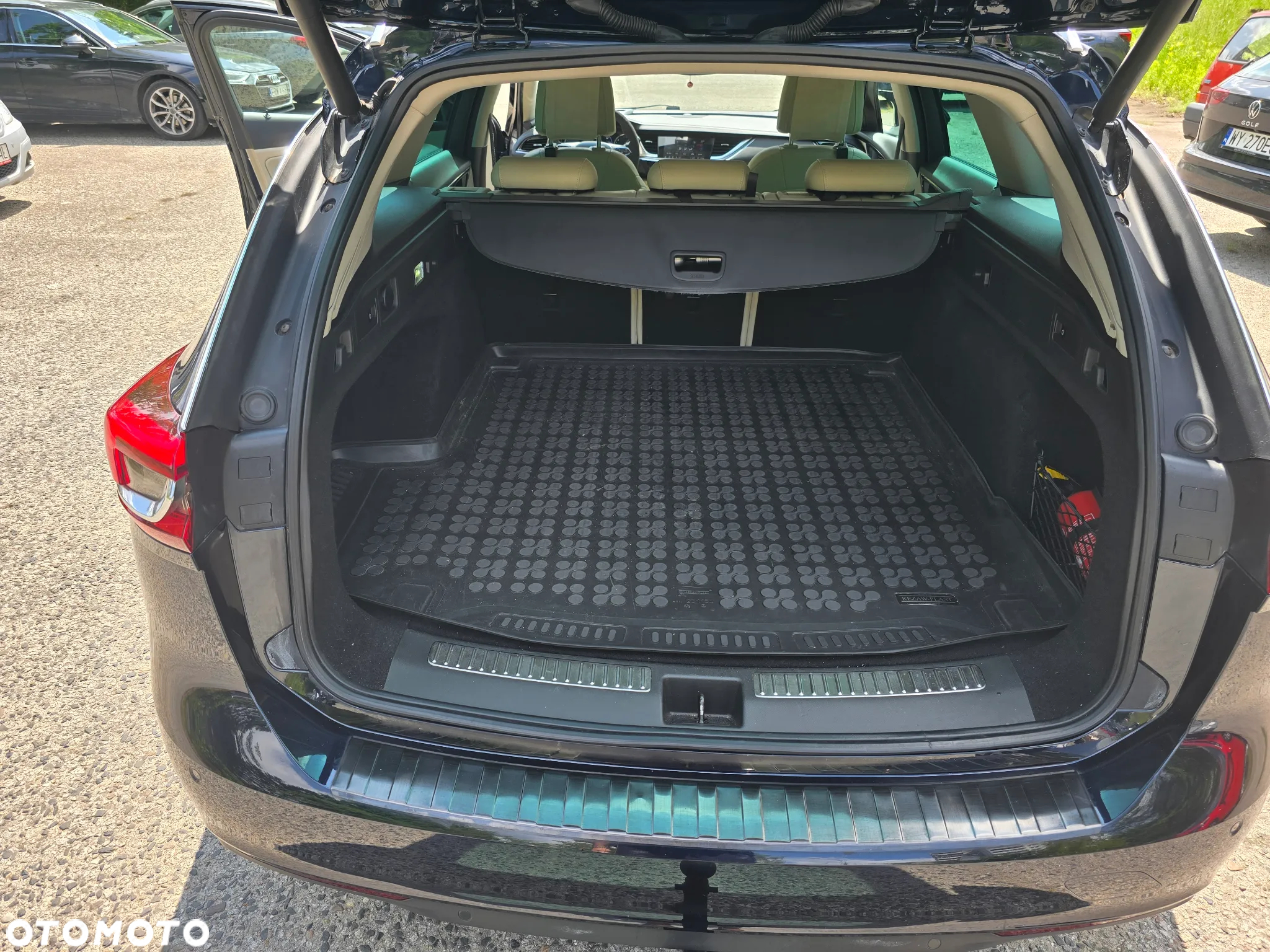 Opel Insignia 1.5 T Innovation S&S - 18
