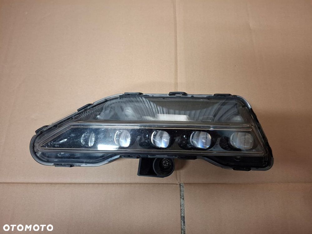 HALOGEN LED HYUNDAI I40 LIFT ORYGINAŁ - 1