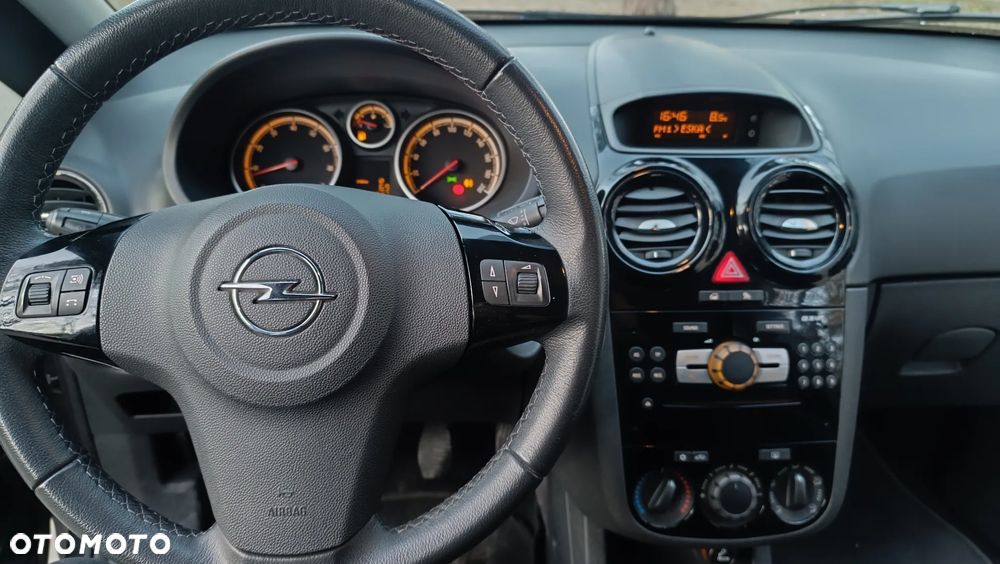 Opel Corsa 1.4 16V Edition 111 Jahre - 10