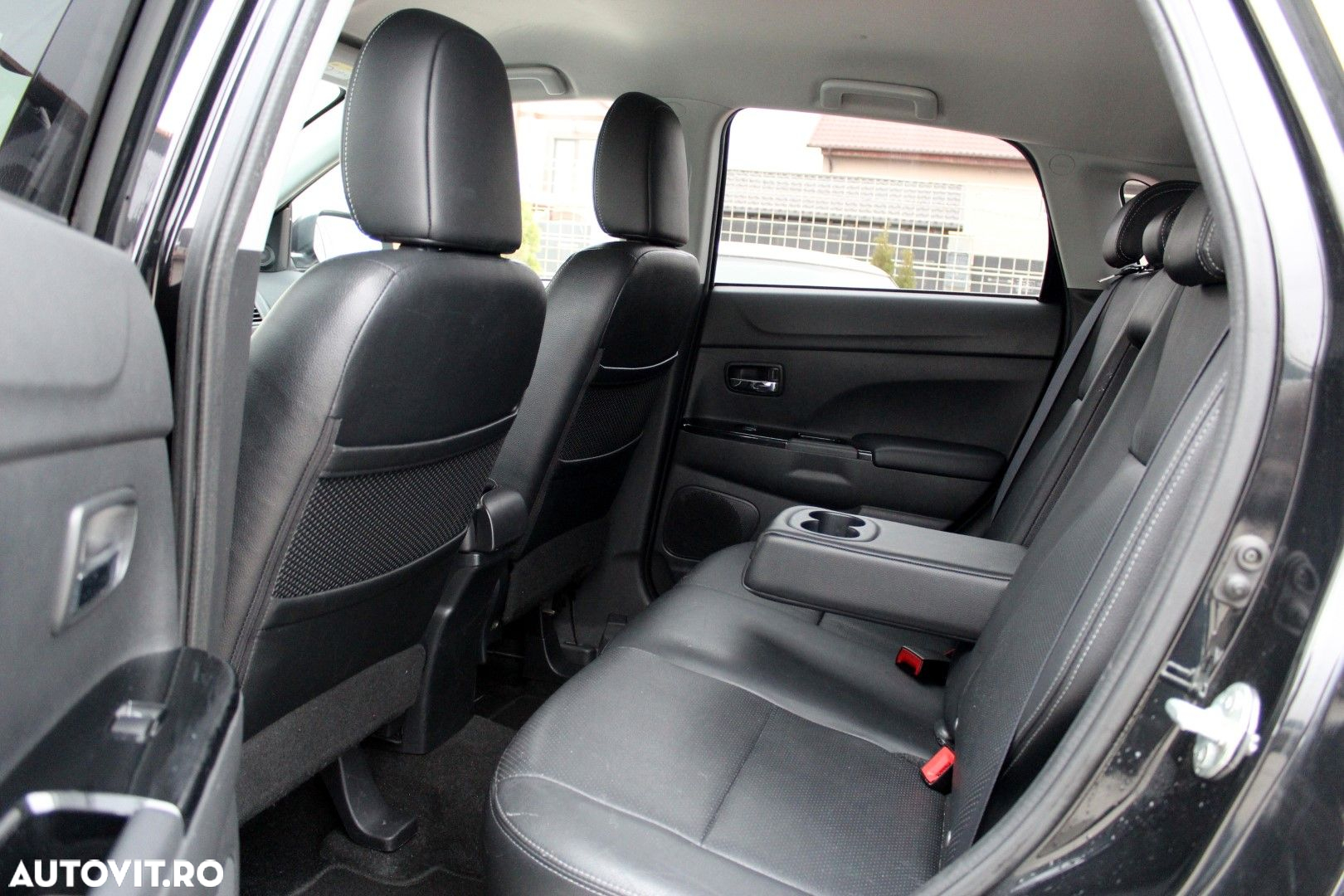 Peugeot 4008 - 9