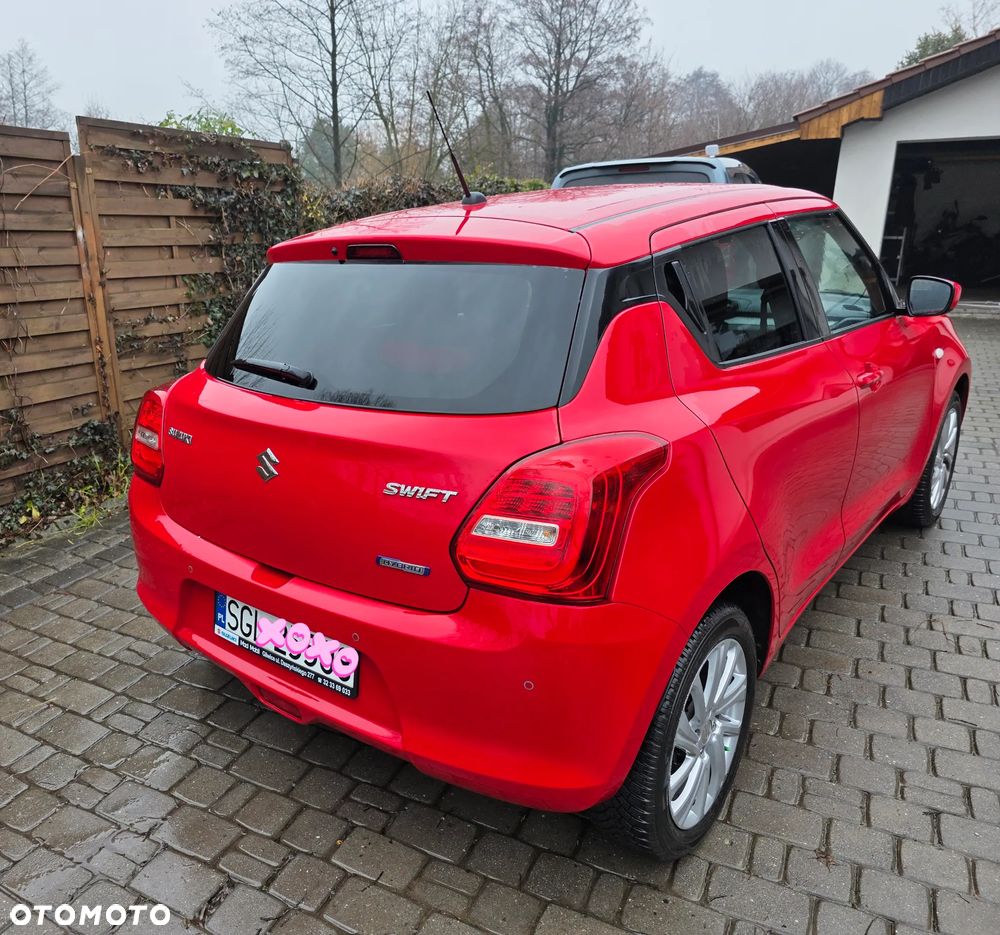 Suzuki Swift 1.2 Dualjet SHVS Premium CVT - 4