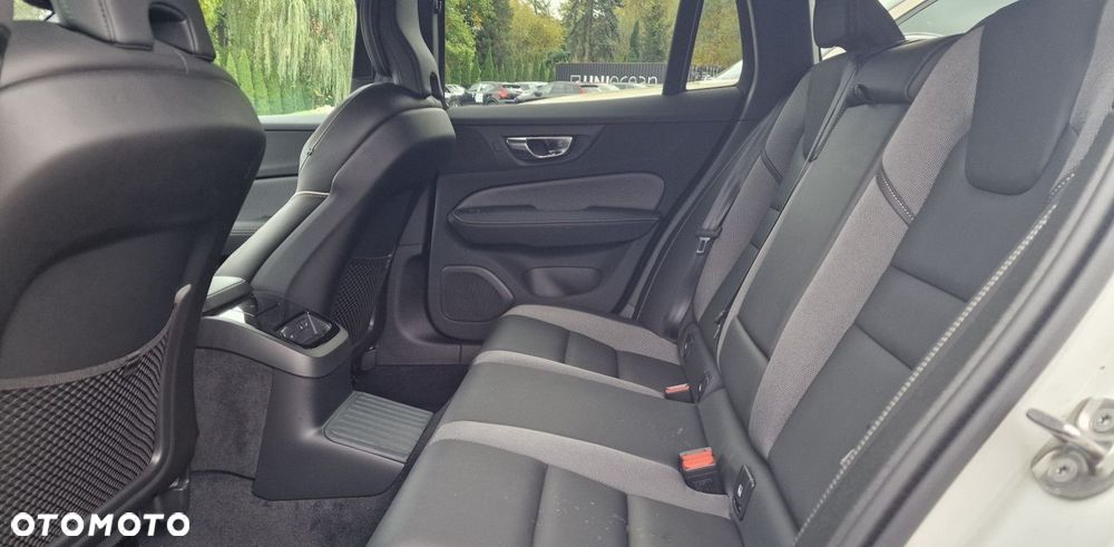 Volvo V60 - 11