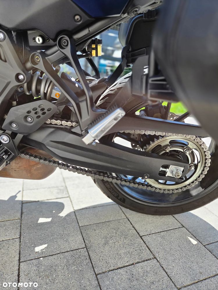 Yamaha MT - 12