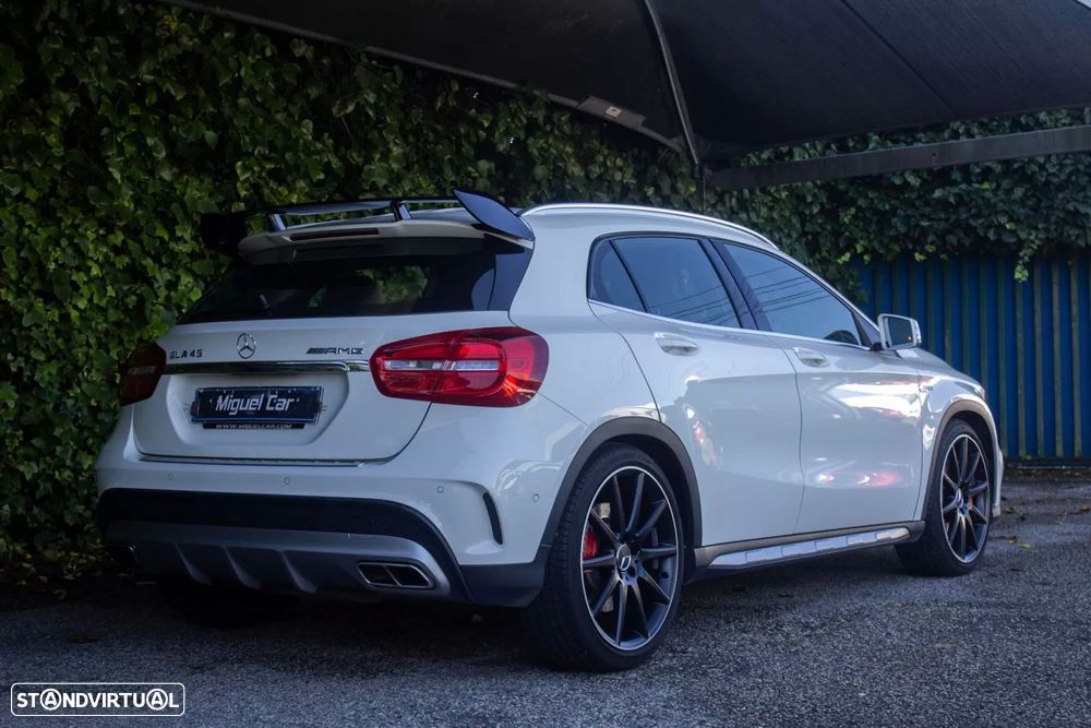 Mercedes-Benz GLA 45 AMG 4-Matic - 8