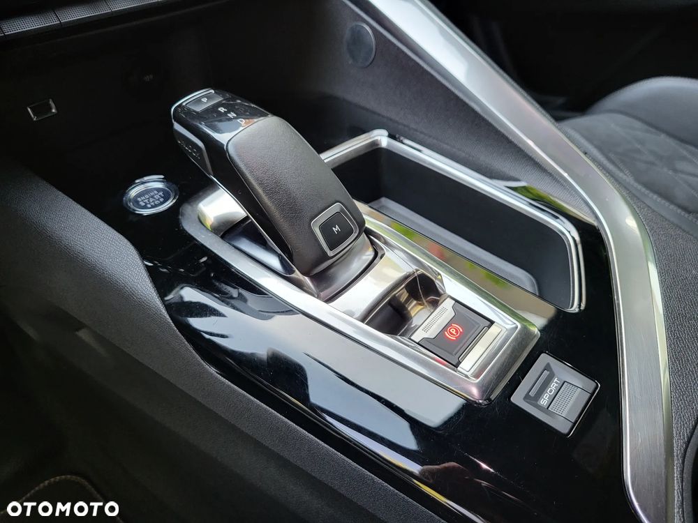 Peugeot 3008 2.0 BlueHDi GT S&S EAT8 - 23