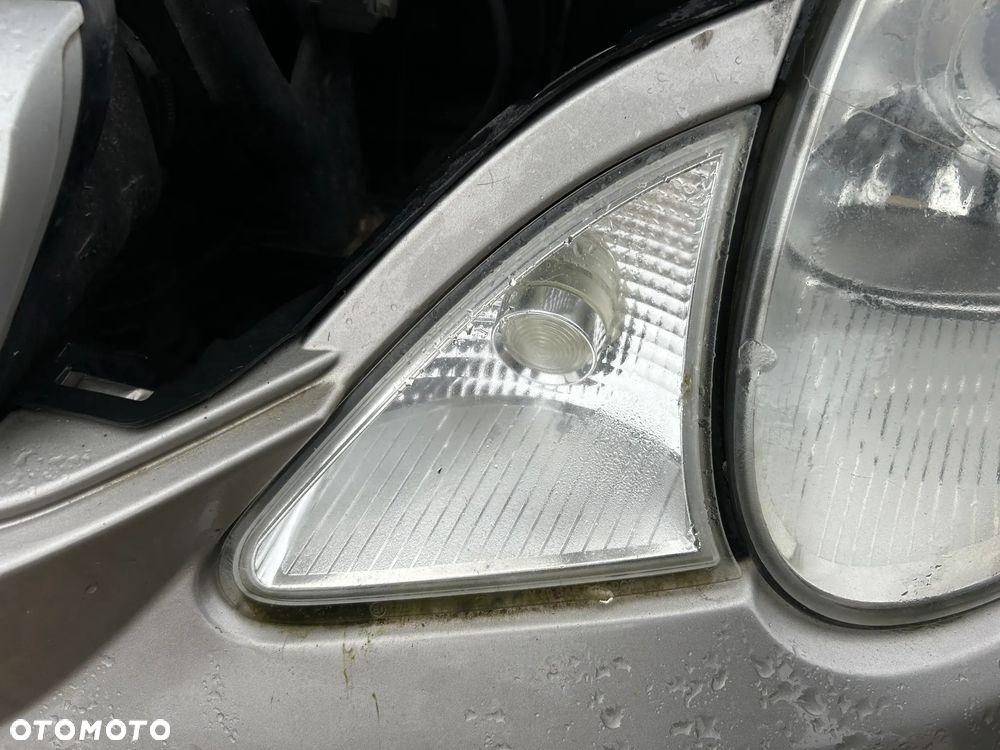 LAMPA POZYCYJNA LEWA PRAWA PRZÓD MERCEDES-BENZ R-KLASA W251 - 1