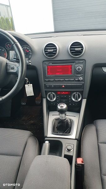 Audi A3 Sportback 2.0 TDI Attraction - 9