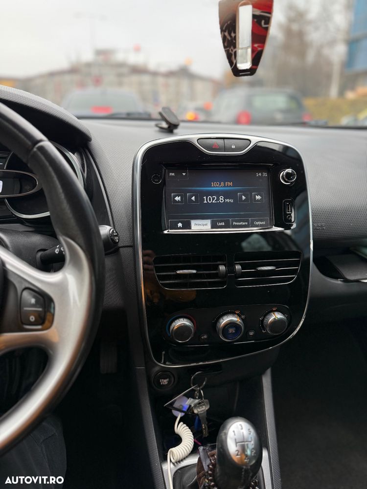 Renault Clio 1.5 dCi Dynamique - 8