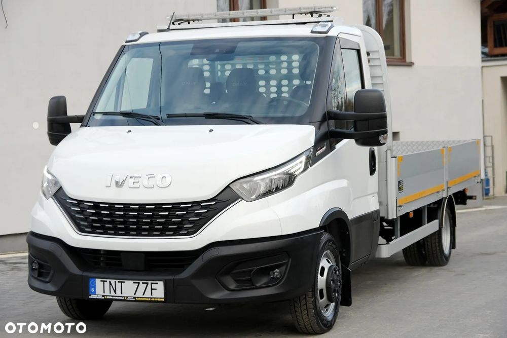 Iveco DAILY 35-180 3.0 Diesel 180KM * SKRZYNIA * HiMATIC * BOGATE * NAVI * IDEALNY STAN!