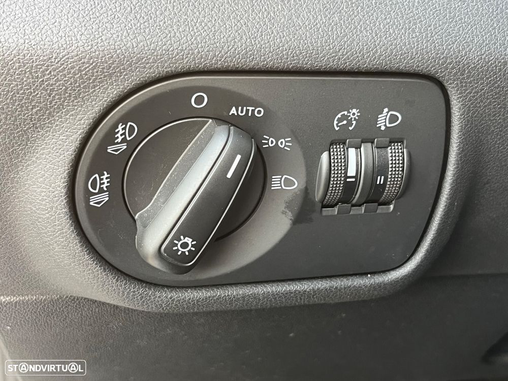 Audi A1 Sportback 1.6 TDI S-line - 14