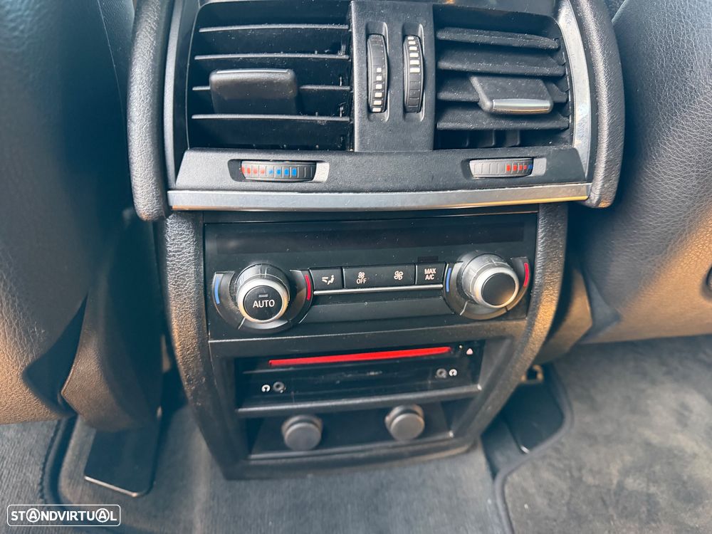 BMW X5 40e xDrive Pack M - 25