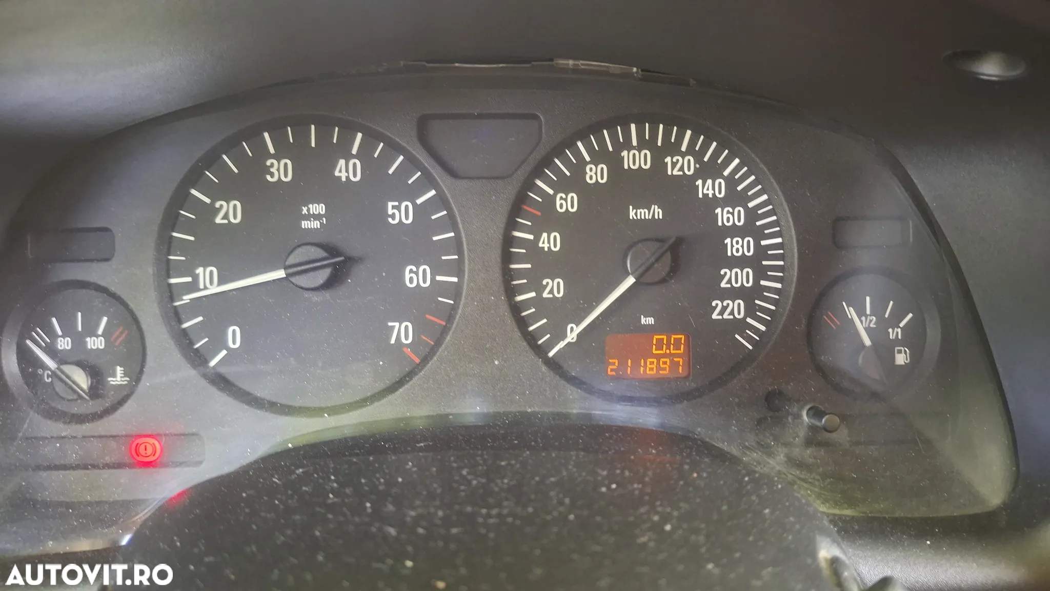 Opel Astra - 18