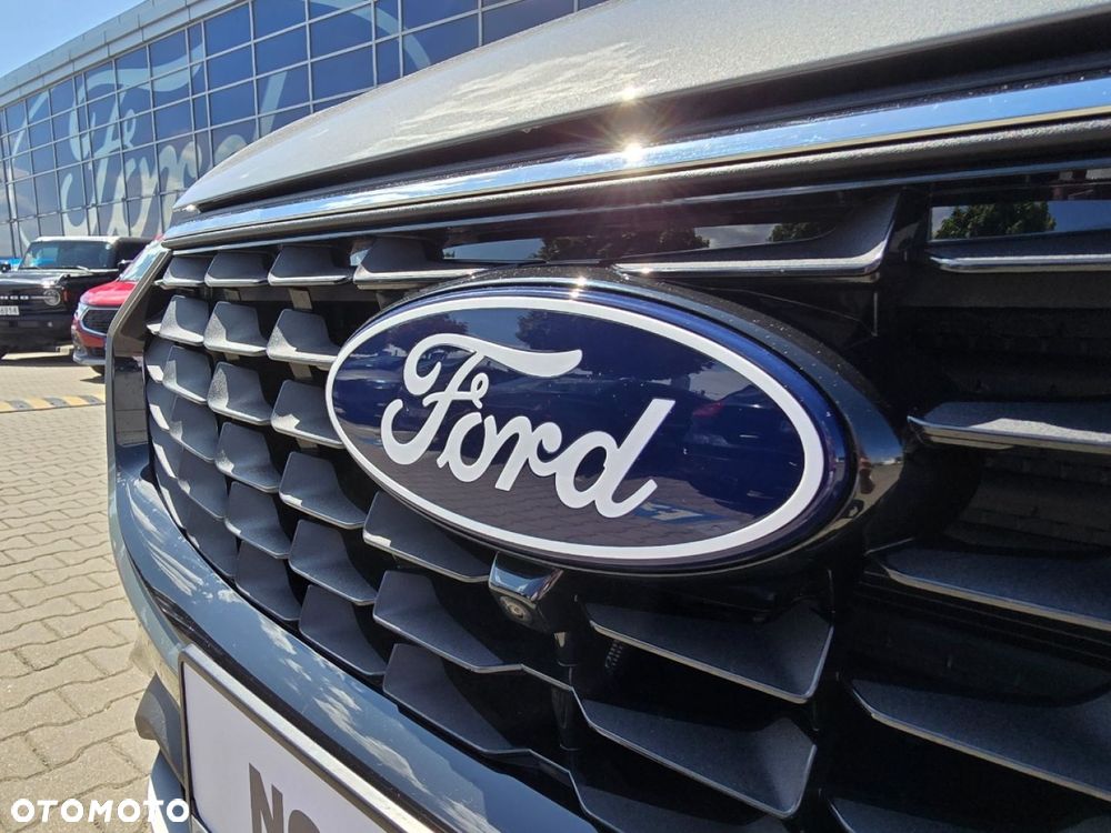 Ford Kuga - 2