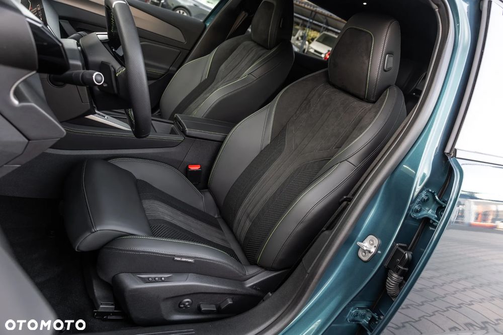 Peugeot 408 1.2 PureTech mHEV GT Exclusive S&S e-DCS6 - 18
