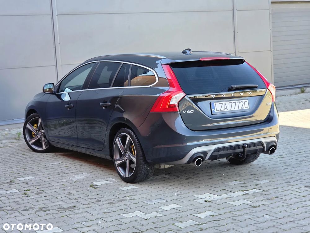 Volvo V60 D4 Drive-E R-Design Summum - 3