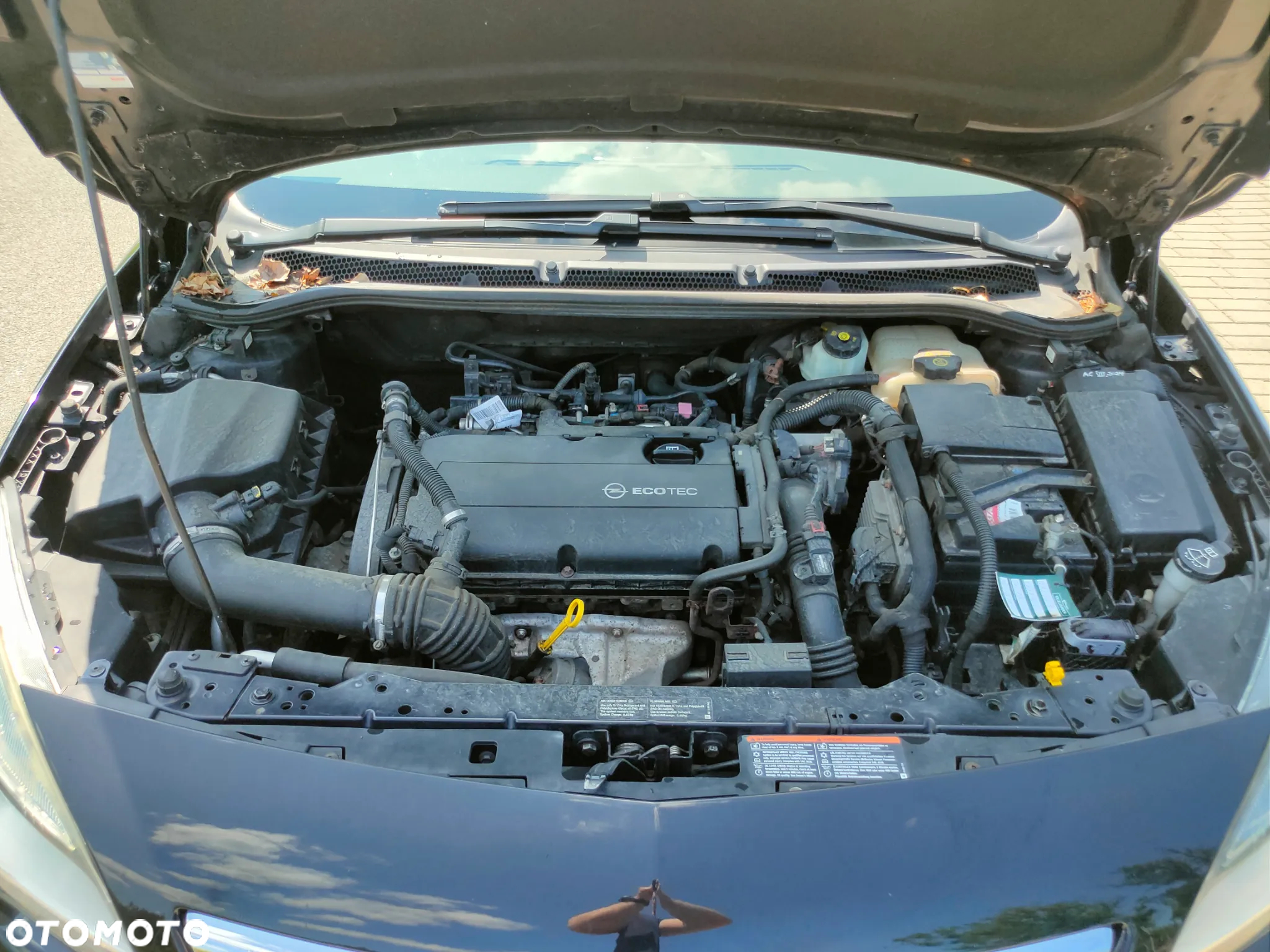 Opel Astra IV 1.6 T Cosmo - 16