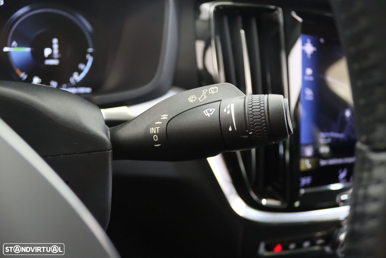 Volvo V60 2.0 T6 AWD TE Inscription Expression - 14