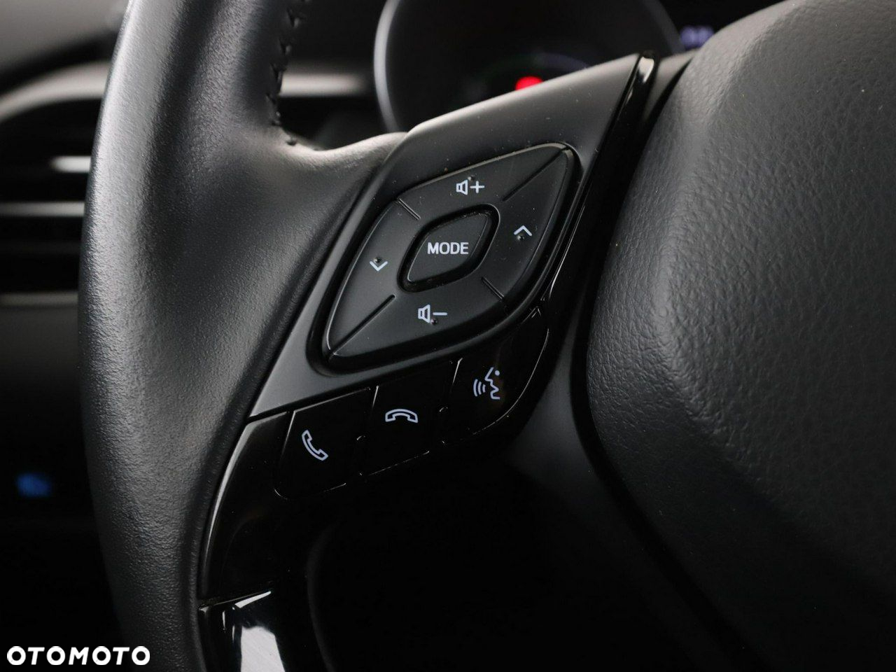 Toyota C-HR 1.8 Hybrid Comfort - 32