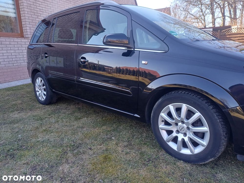 Opel Zafira 1.6 - 3