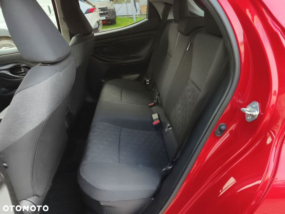 Toyota Yaris Hybrid 1.5 Style - 25