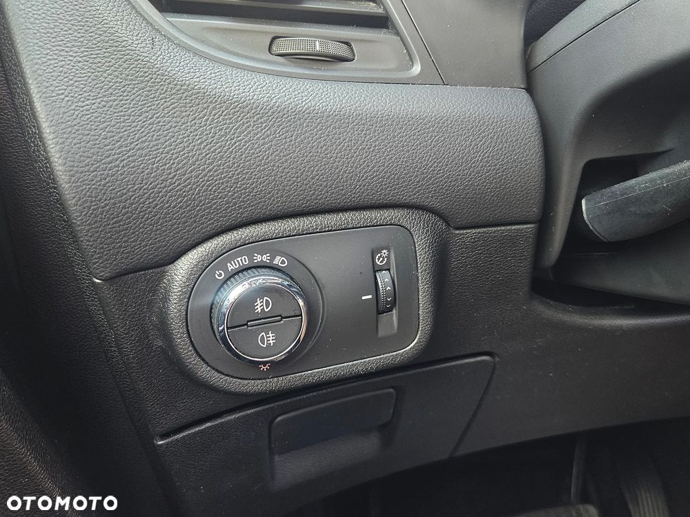 Opel Zafira Tourer 2.0 CDTI Automatik Innovation - 32