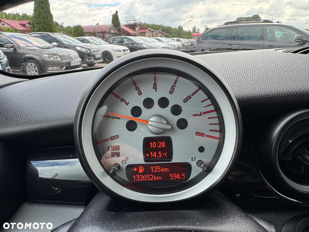 MINI ONE Standard - 8