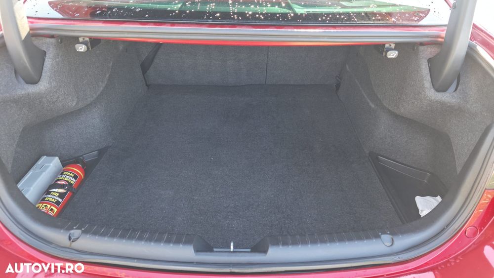 Mazda 6 CD175 AT Revolution Top - 10