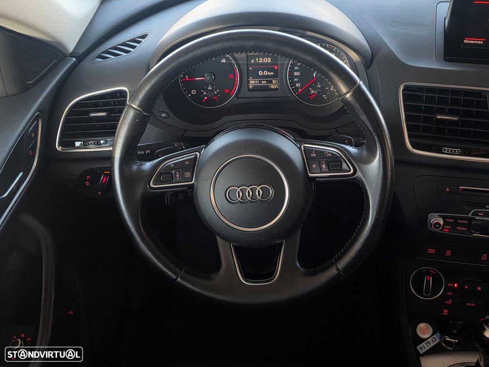 Audi Q3 2.0 TDI quattro S tronic sport - 14