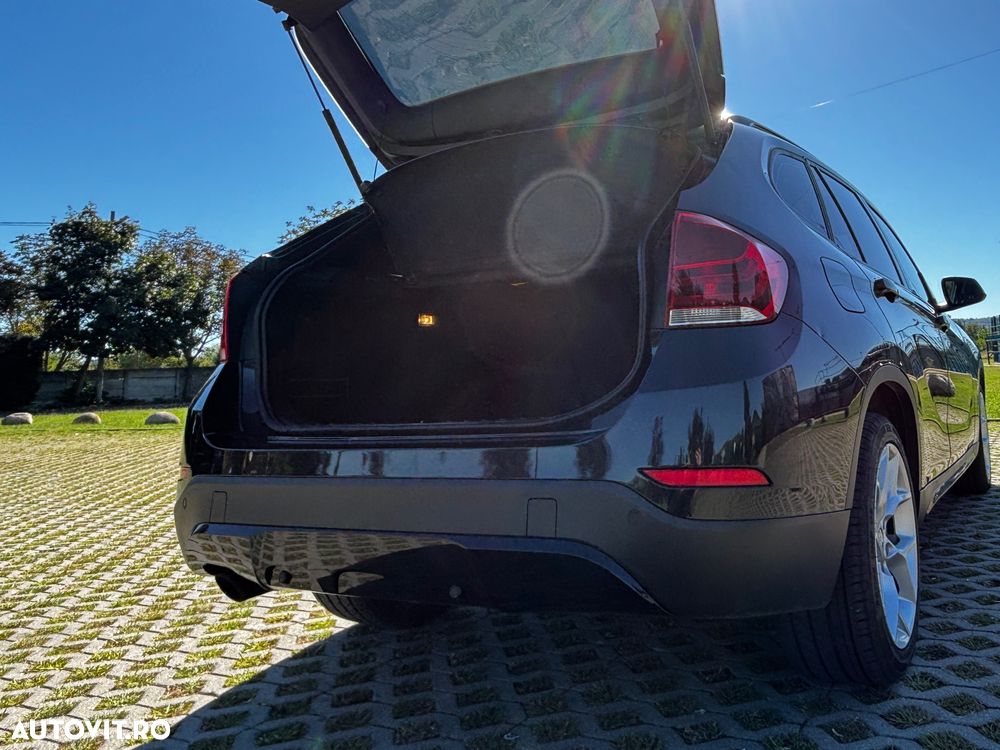 BMW X1 xDrive20d - 12