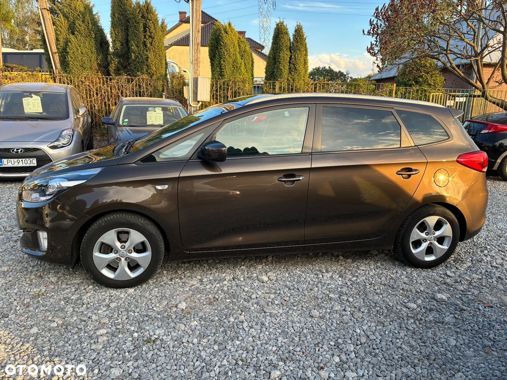 Kia Carens 1.6 GDI Attract - 4
