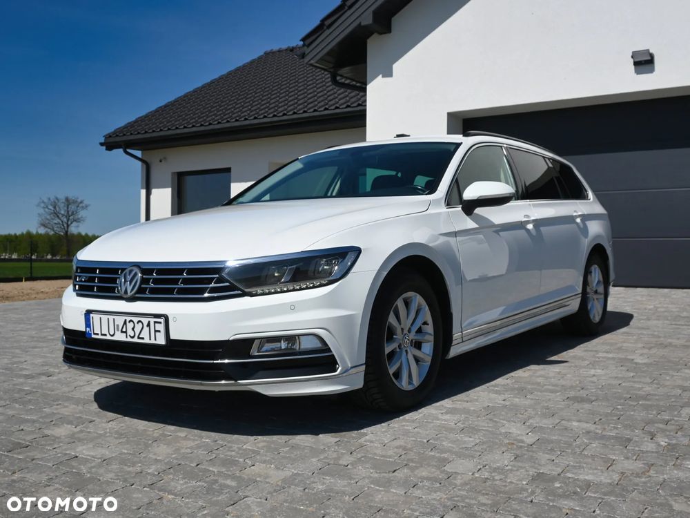 Volkswagen Passat - 4