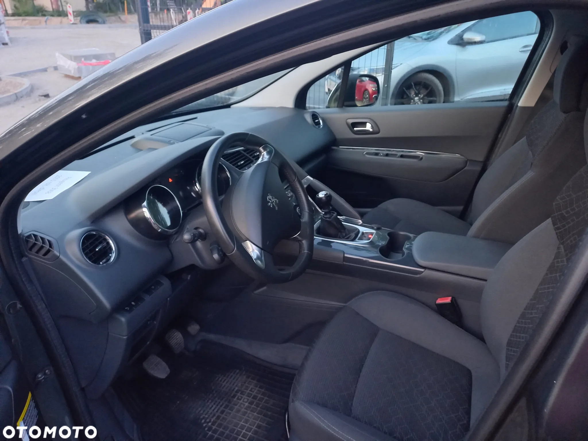 Peugeot 3008 1.6 HDi Active - 22