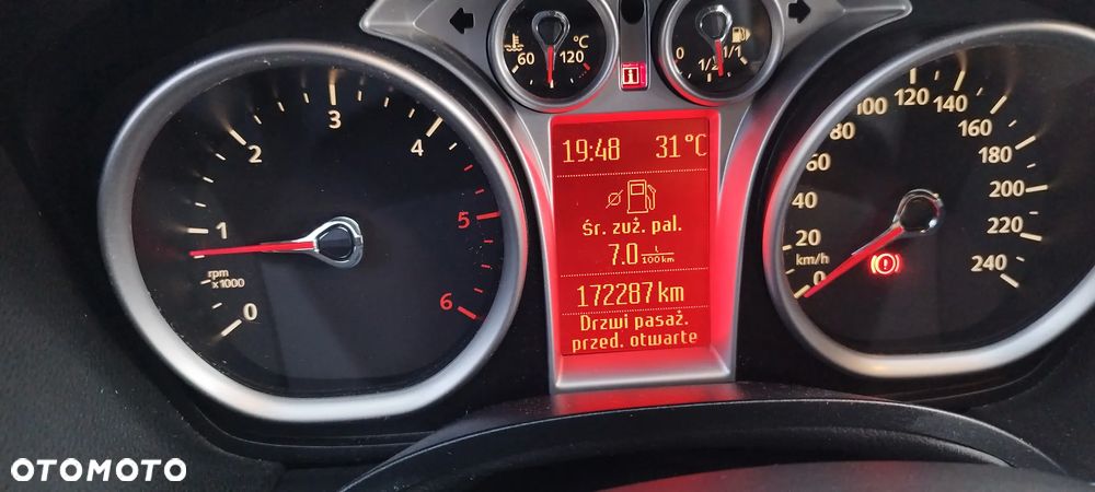 Ford Kuga 2.0 TDCi 4WD Trend - 35