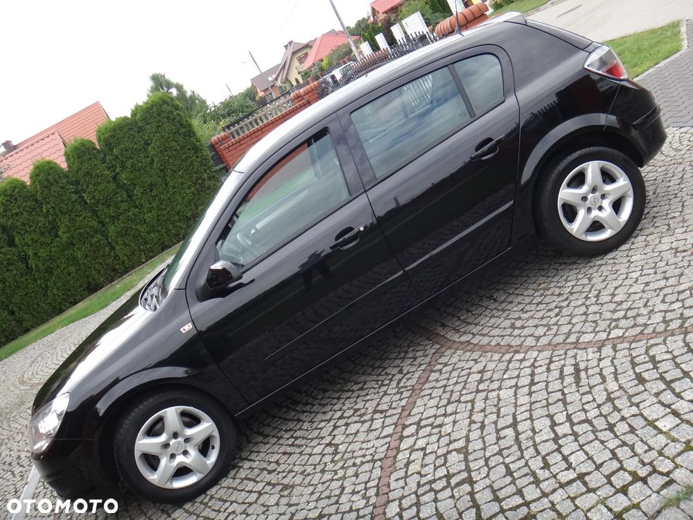 Opel Astra 1.6 Innovation - 4