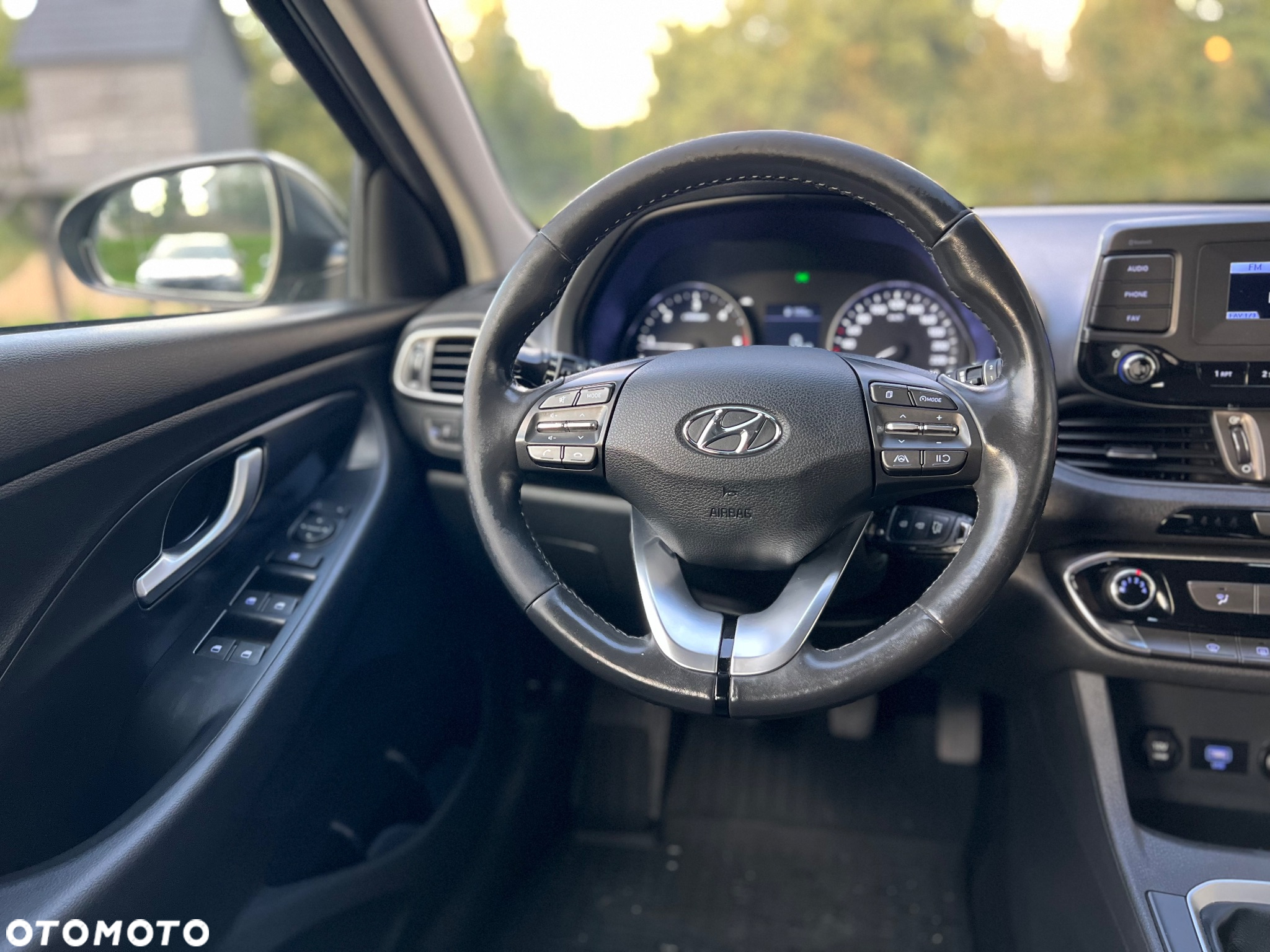 Hyundai i30 1.6 D Classic + - 19