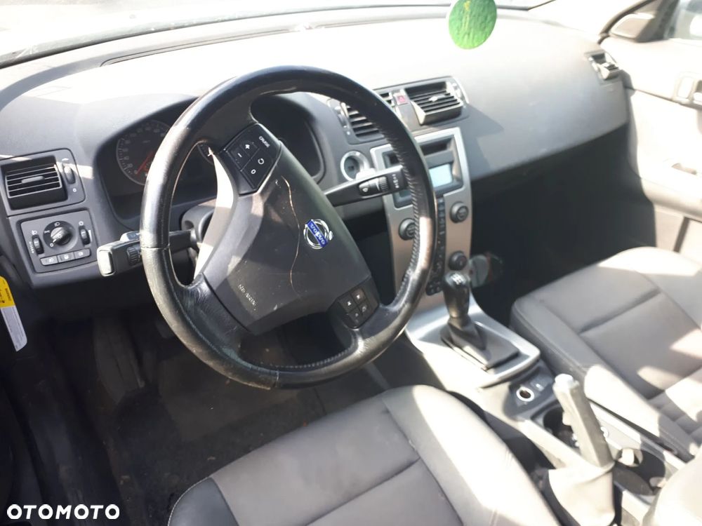 VOLVO V50 04-07 1.8 16V GAŁKA ZMIANY BIEGOW MIESZEK MANUAL 5B - 2