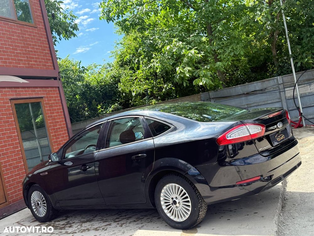 Ford Mondeo - 3