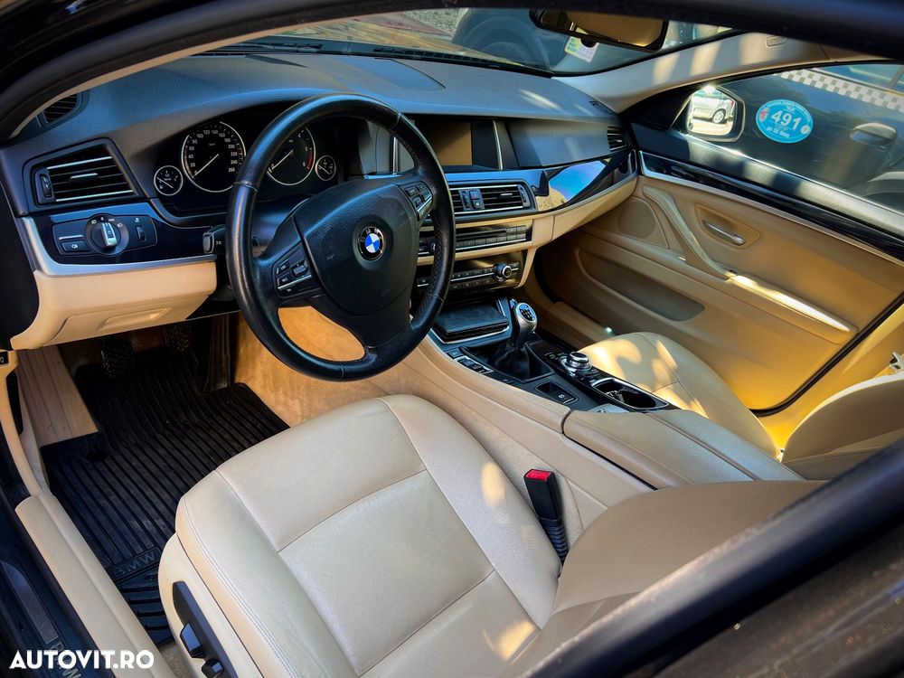 BMW Seria 5 518d - 11