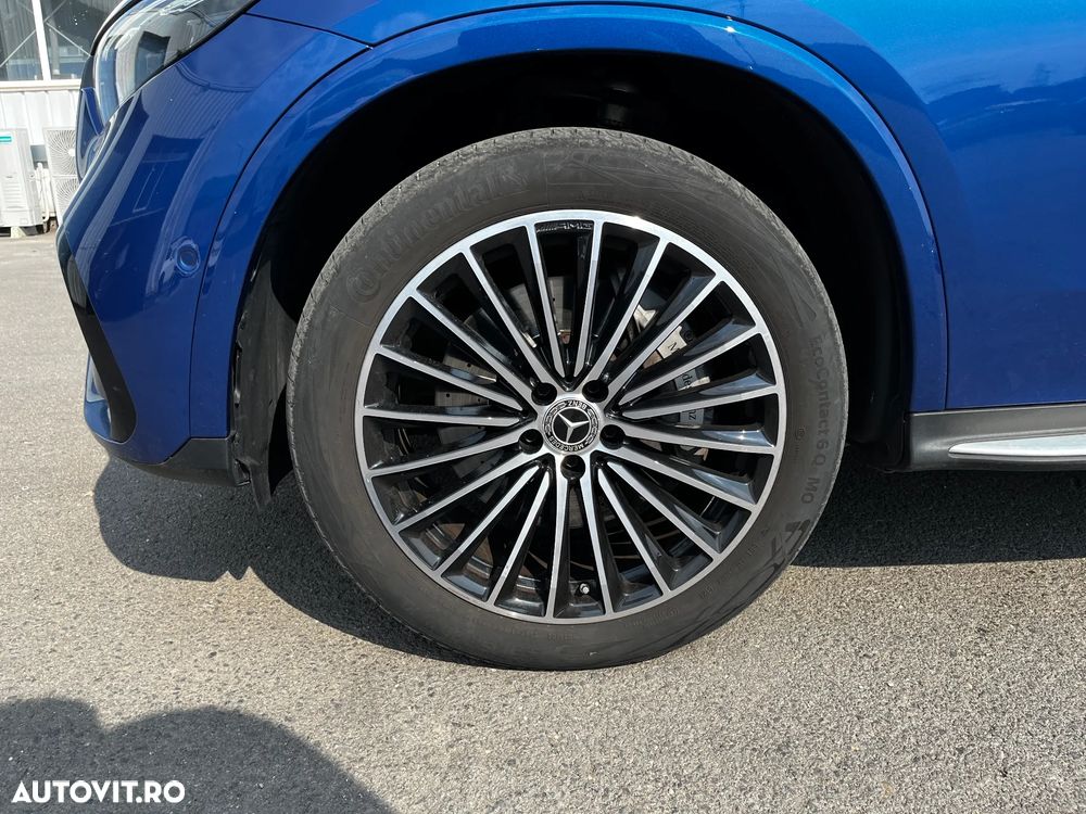 Mercedes-Benz GLC Coupe 300 e 4MATIC PHEV - 33