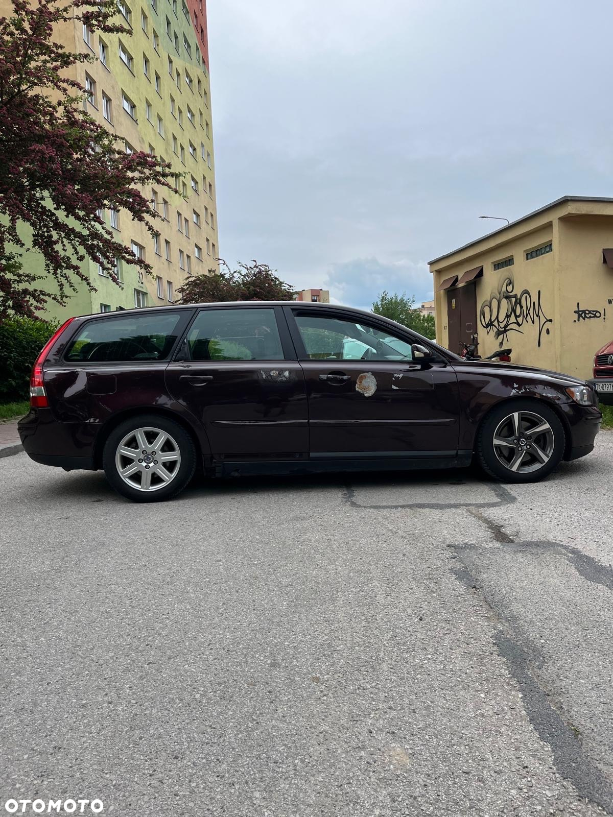 Volvo V50 - 4