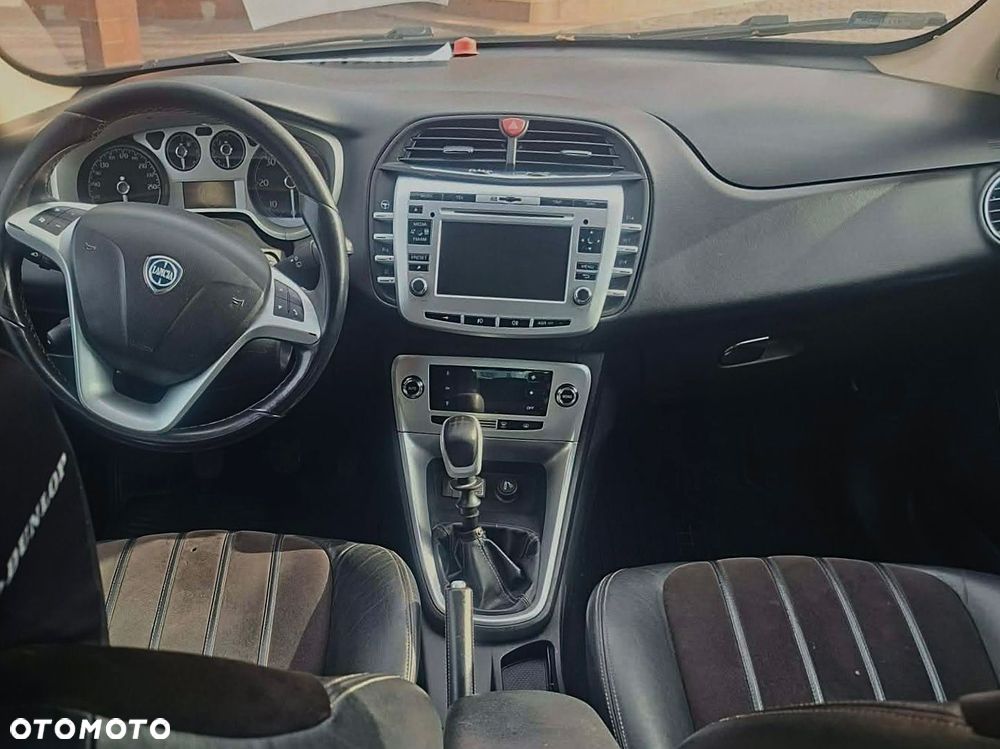 Lancia Delta 1.6 MultiJet 16v Oro - 7